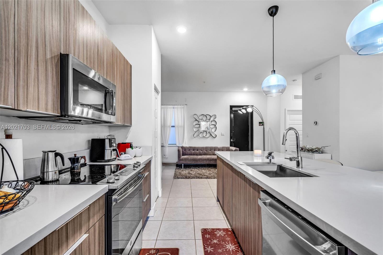 APEX AT PARK CENTRAL COND - Residential