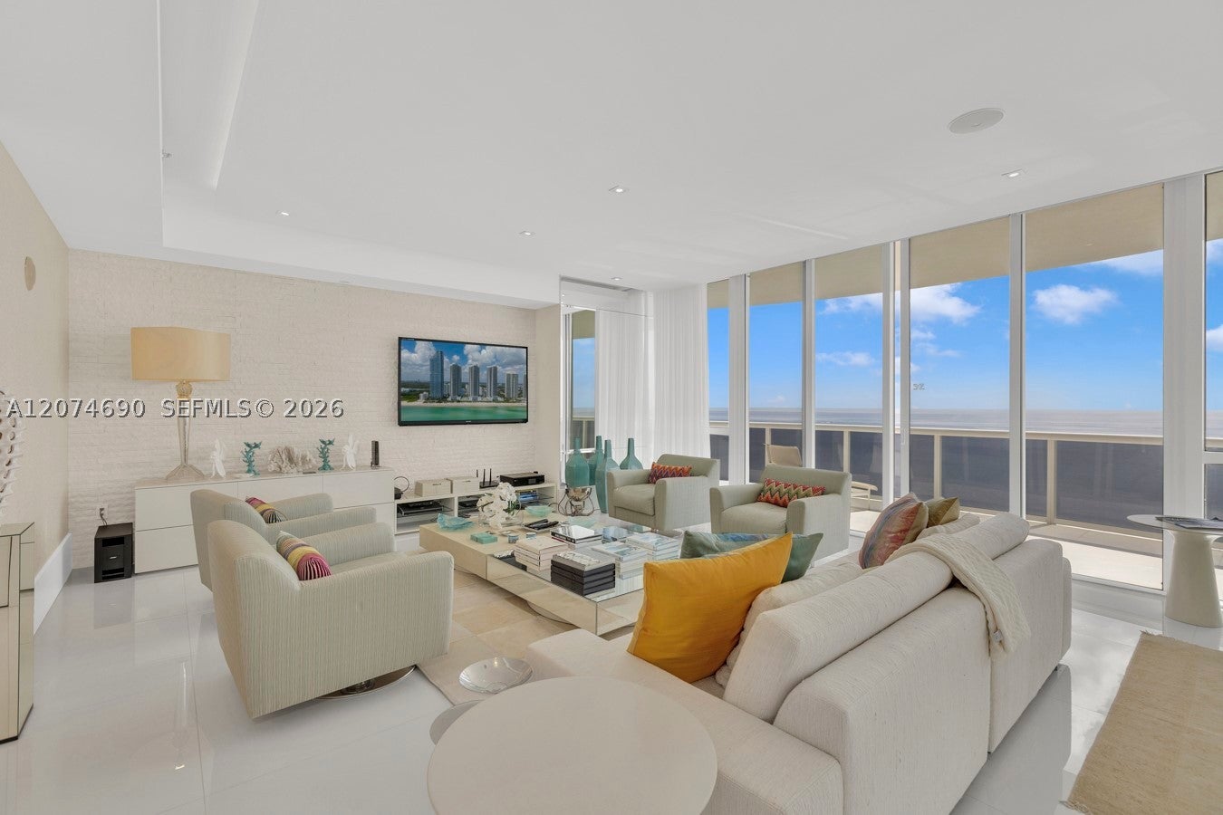 15811 Collins Ave 3001