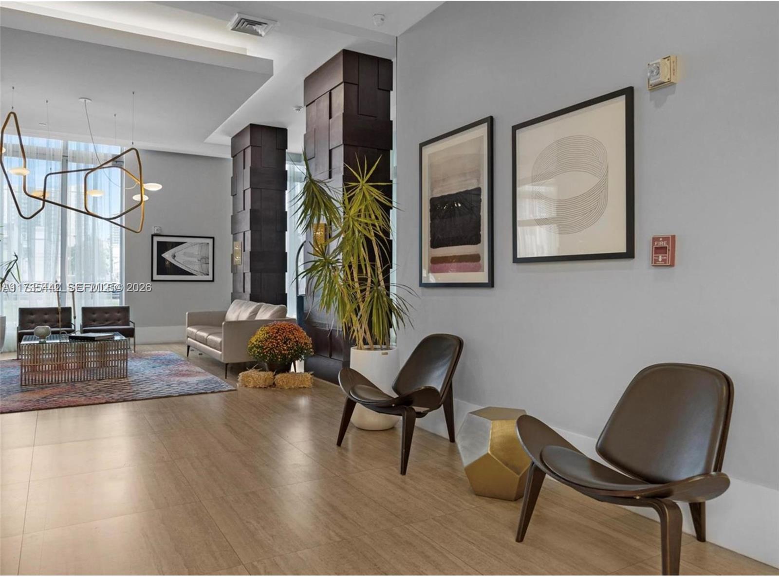 HOLLYWOOD STATION CONDO - Residential