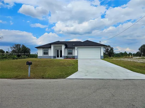 3367 Meadow Rd, Lehigh Acres, FL 33974 - #: A11768589