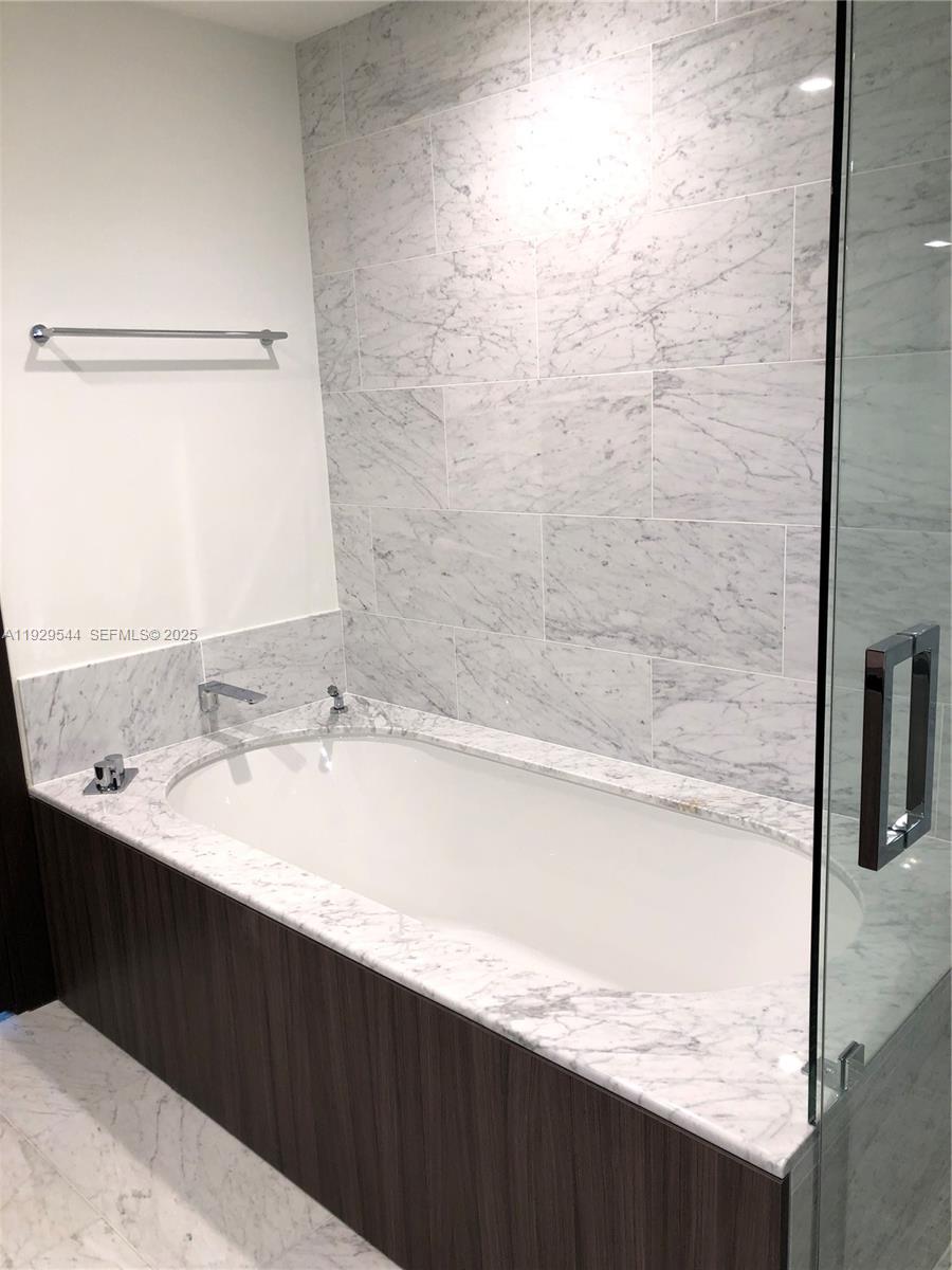 BRICKELL FLATIRON CONDO - Residential Lease