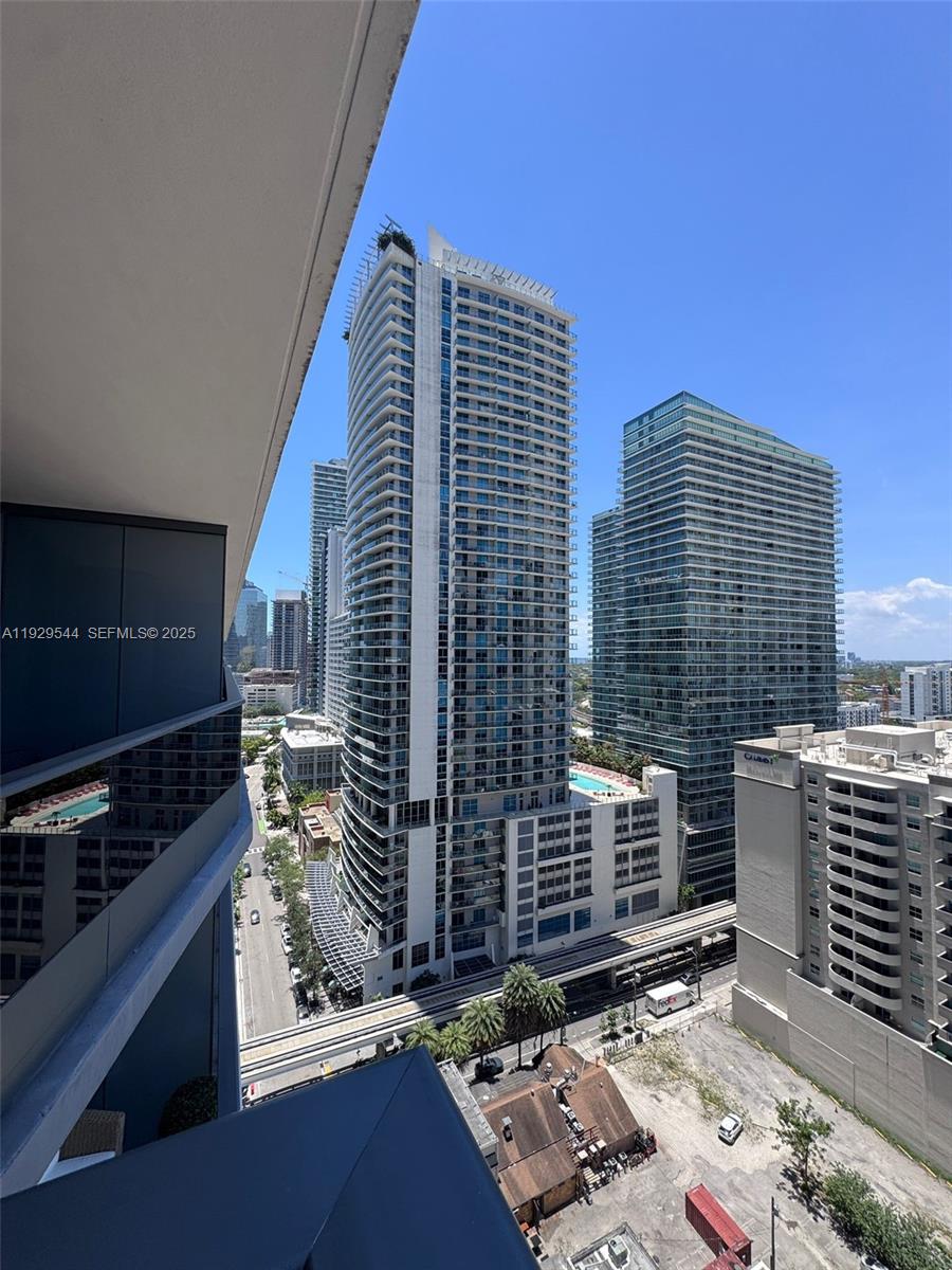 BRICKELL FLATIRON CONDO - Residential Lease