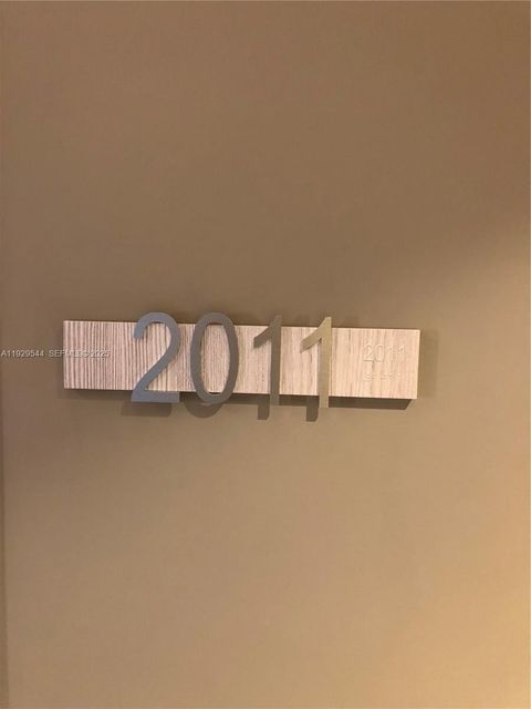 1000 Brickell Plz 2011 Miami FL 33131