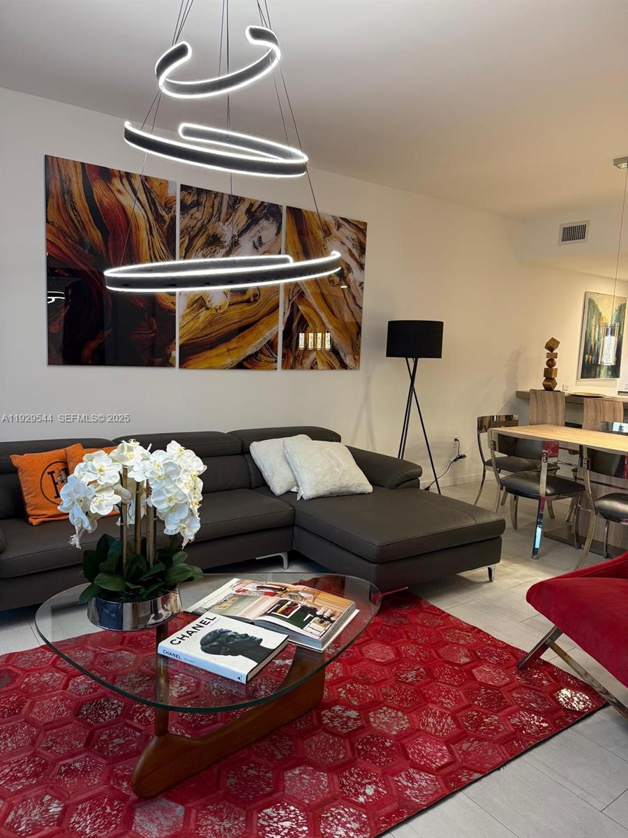 BRICKELL FLATIRON CONDO - Residential Lease