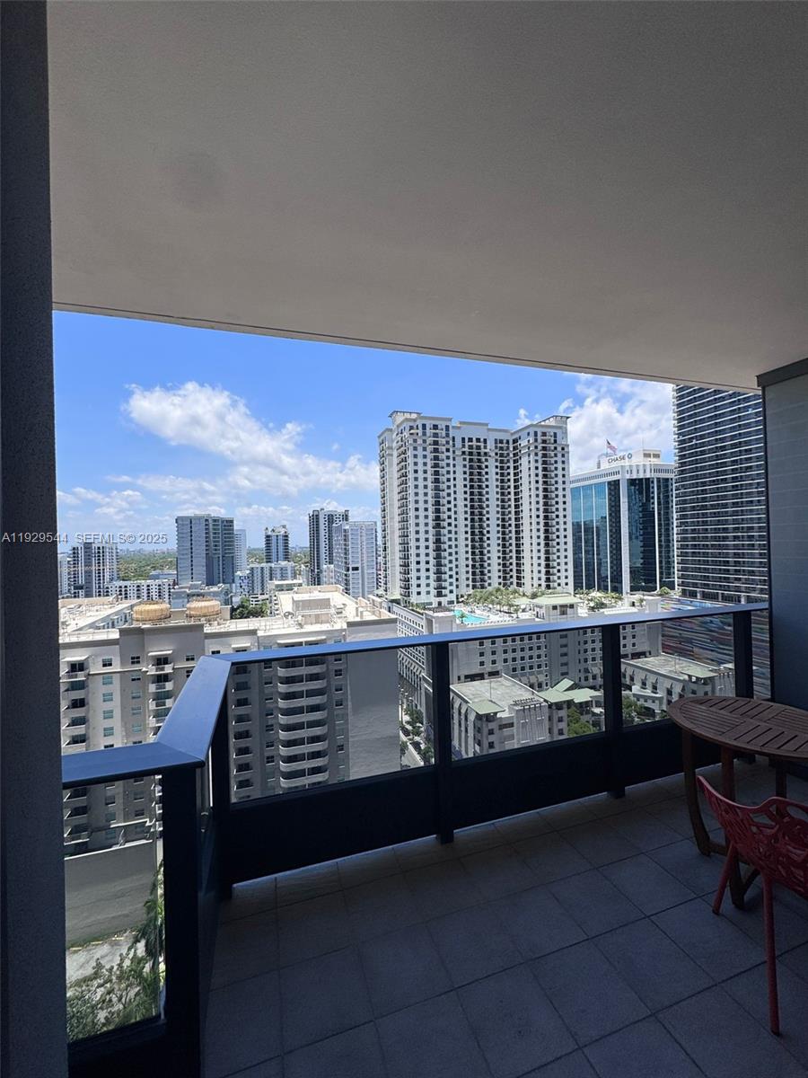 BRICKELL FLATIRON CONDO - Residential Lease