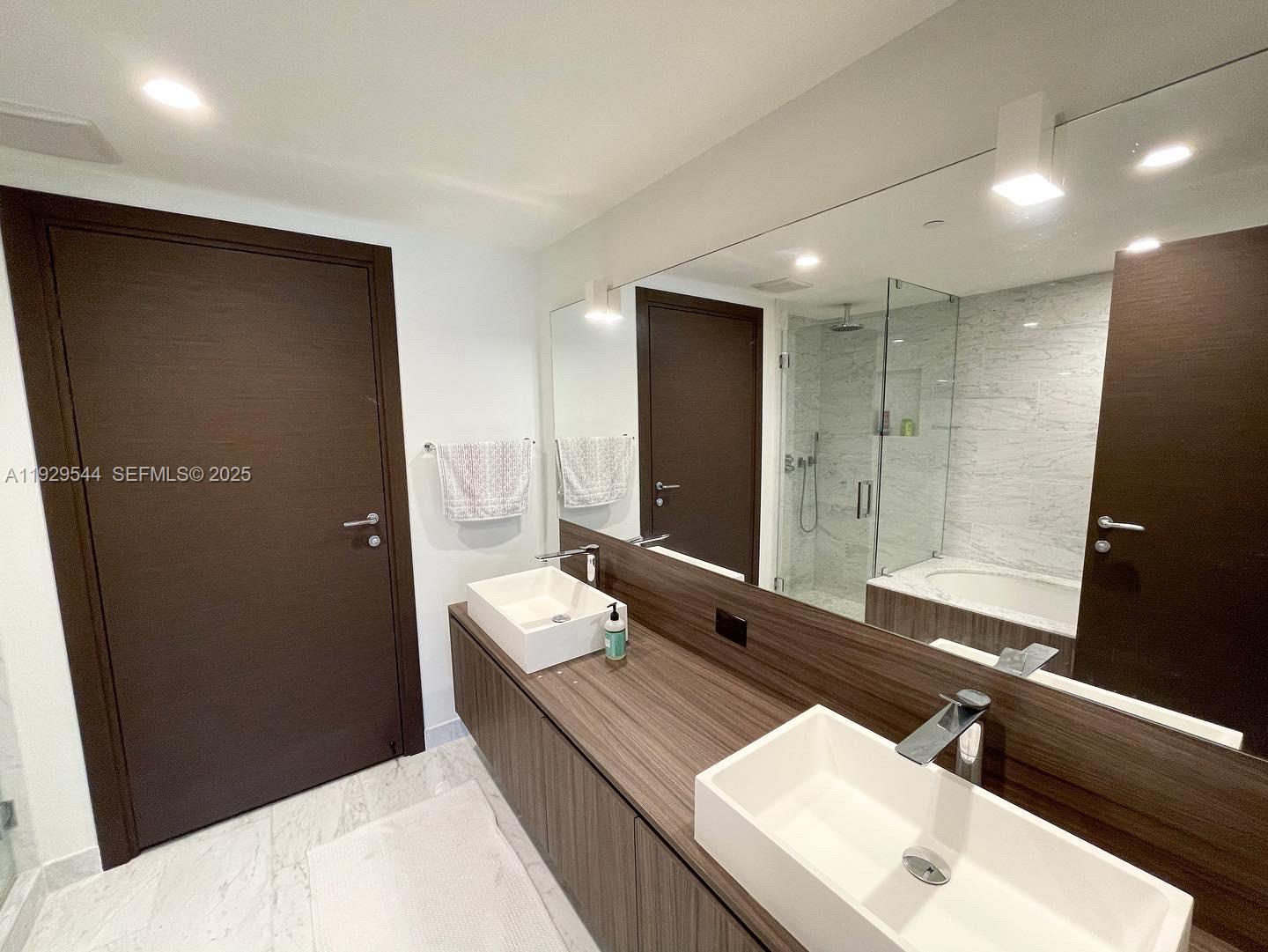 BRICKELL FLATIRON CONDO - Residential Lease