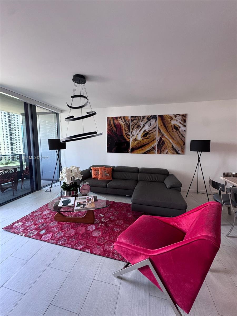 BRICKELL FLATIRON CONDO - Residential Lease