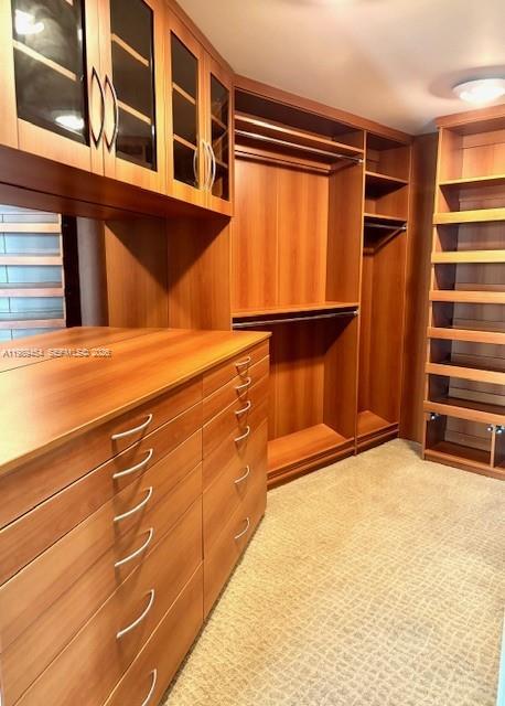 TOWERS OF KEY BISCAYNE CO - Residential