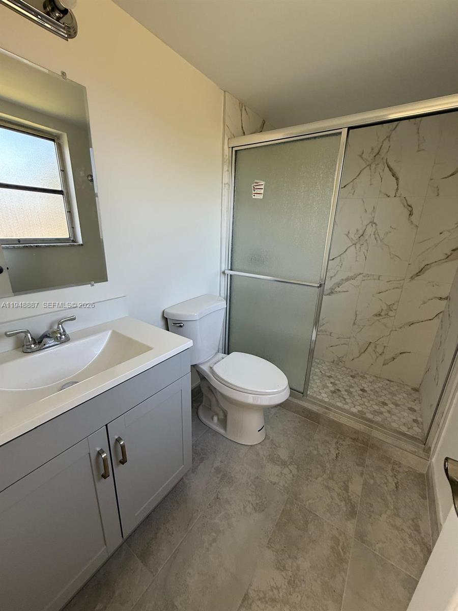 ORIOLE GARDENS 3 CONDO - Residential