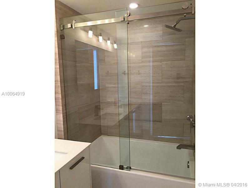 BRICKELL HOUSE - Residential Lease