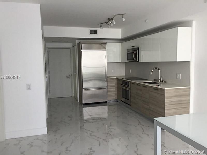 BRICKELL HOUSE - Residential Lease