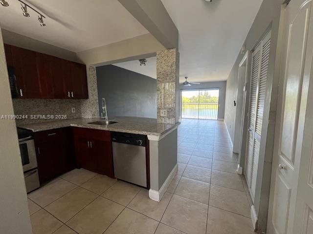VILLAS AT LAKEVIEW CONDO - Residential