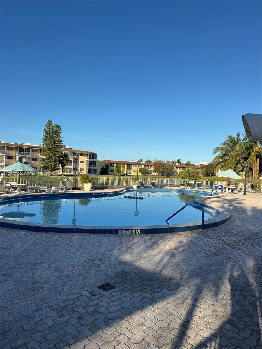 BISC LAKE GARDENS CONDO N - Residential