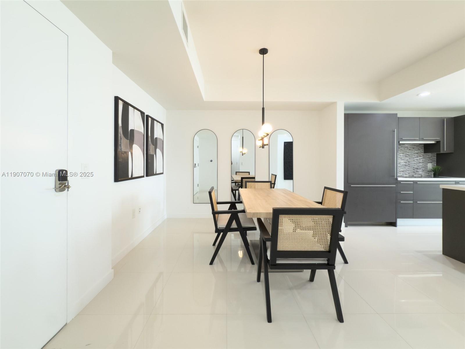 GRAND BAY COMMONS SOUTH - Residential