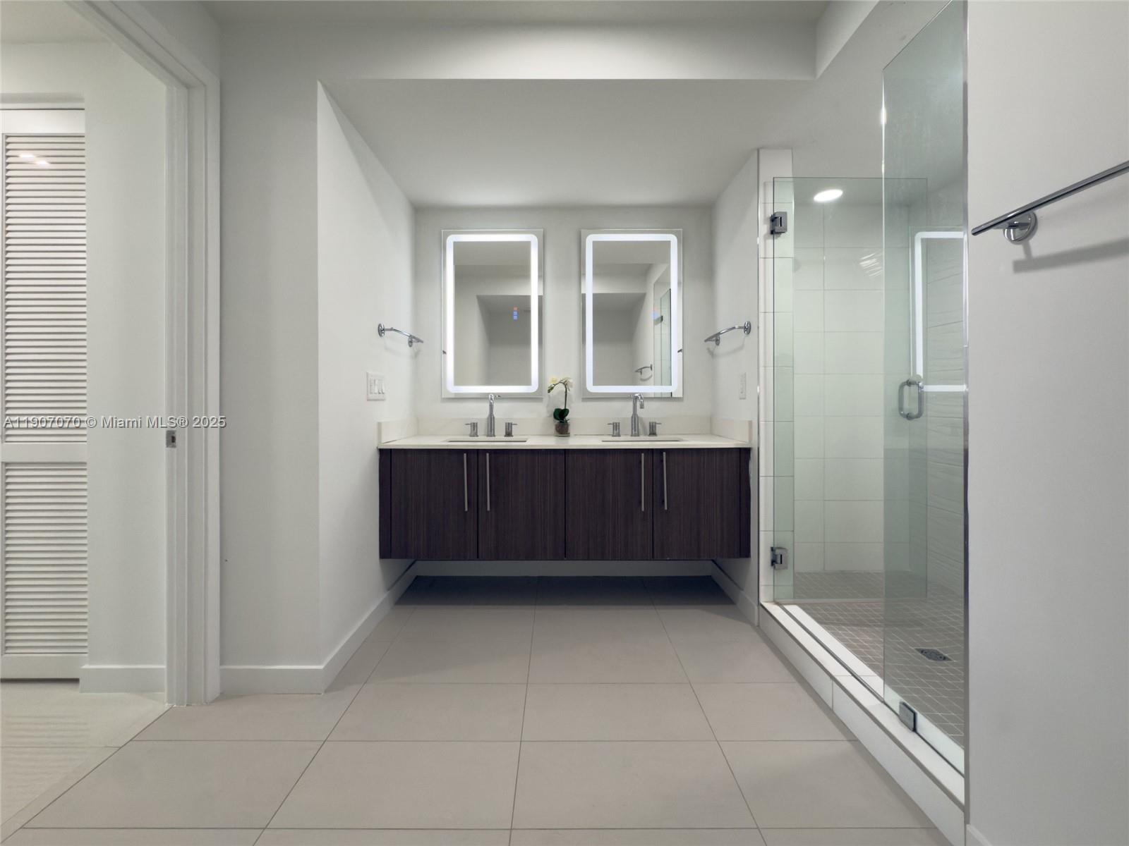 GRAND BAY COMMONS SOUTH - Residential