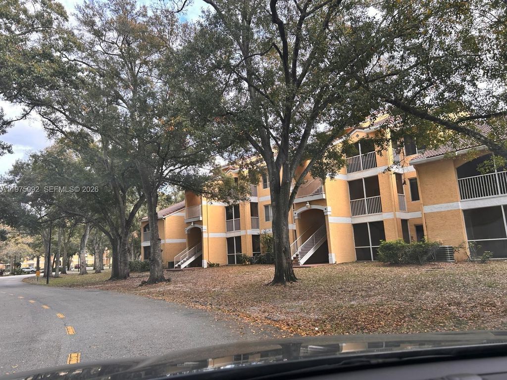 Photo of 2405 NW 33rd St #1202, Oakland Park, FL 33309 (MLS # A11975092)