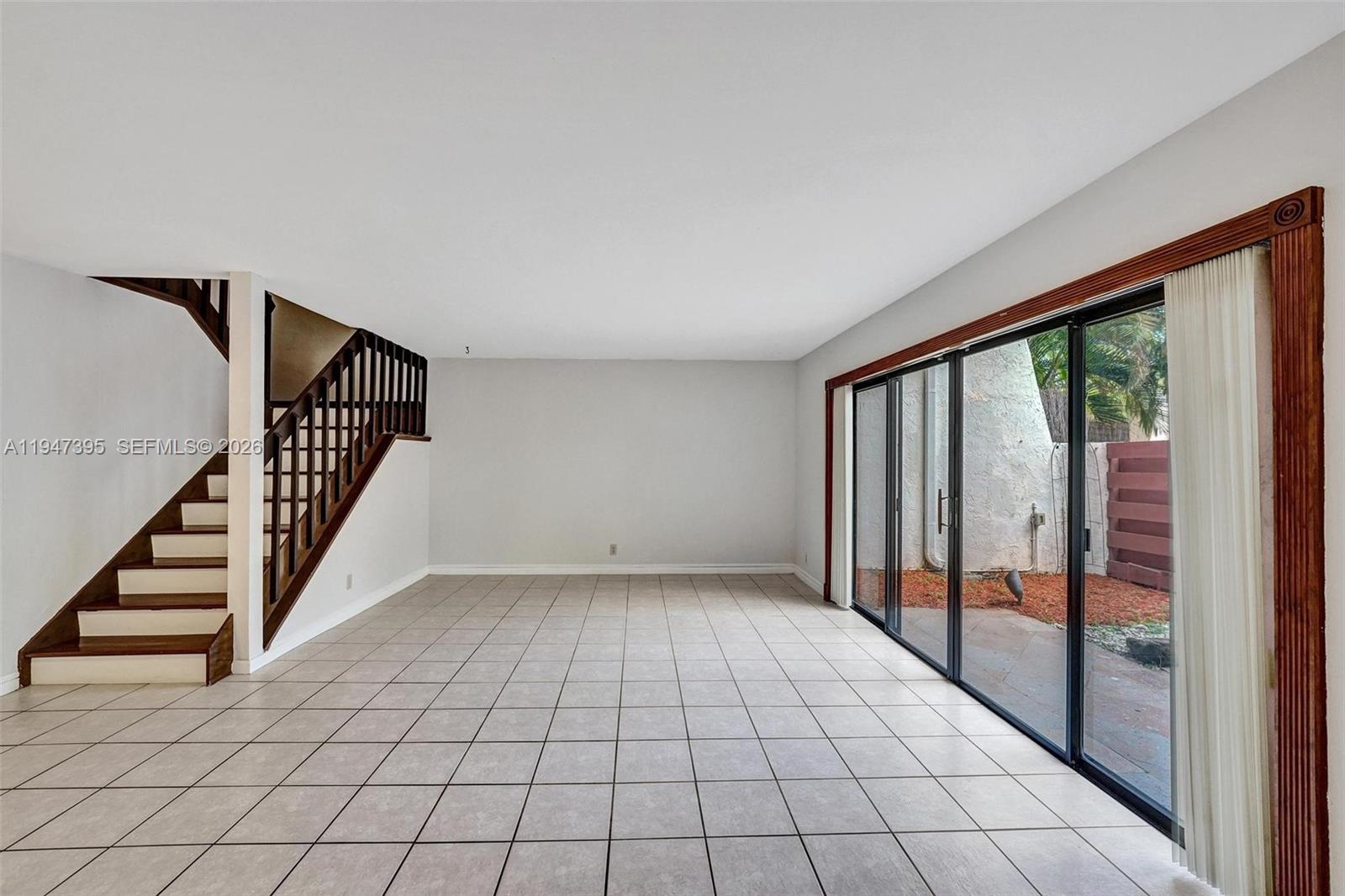 FAMILY TOWNHOUSES OF THE - Residential Lease