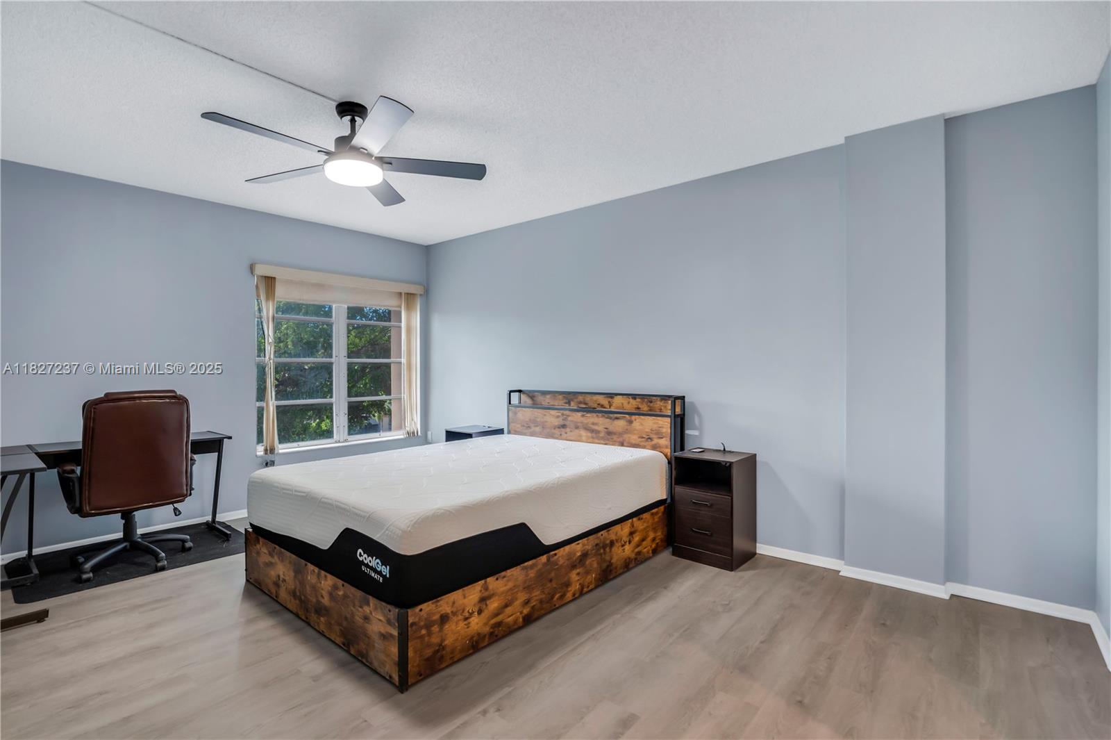 MANORS OF INVERRARY I-9 - Residential