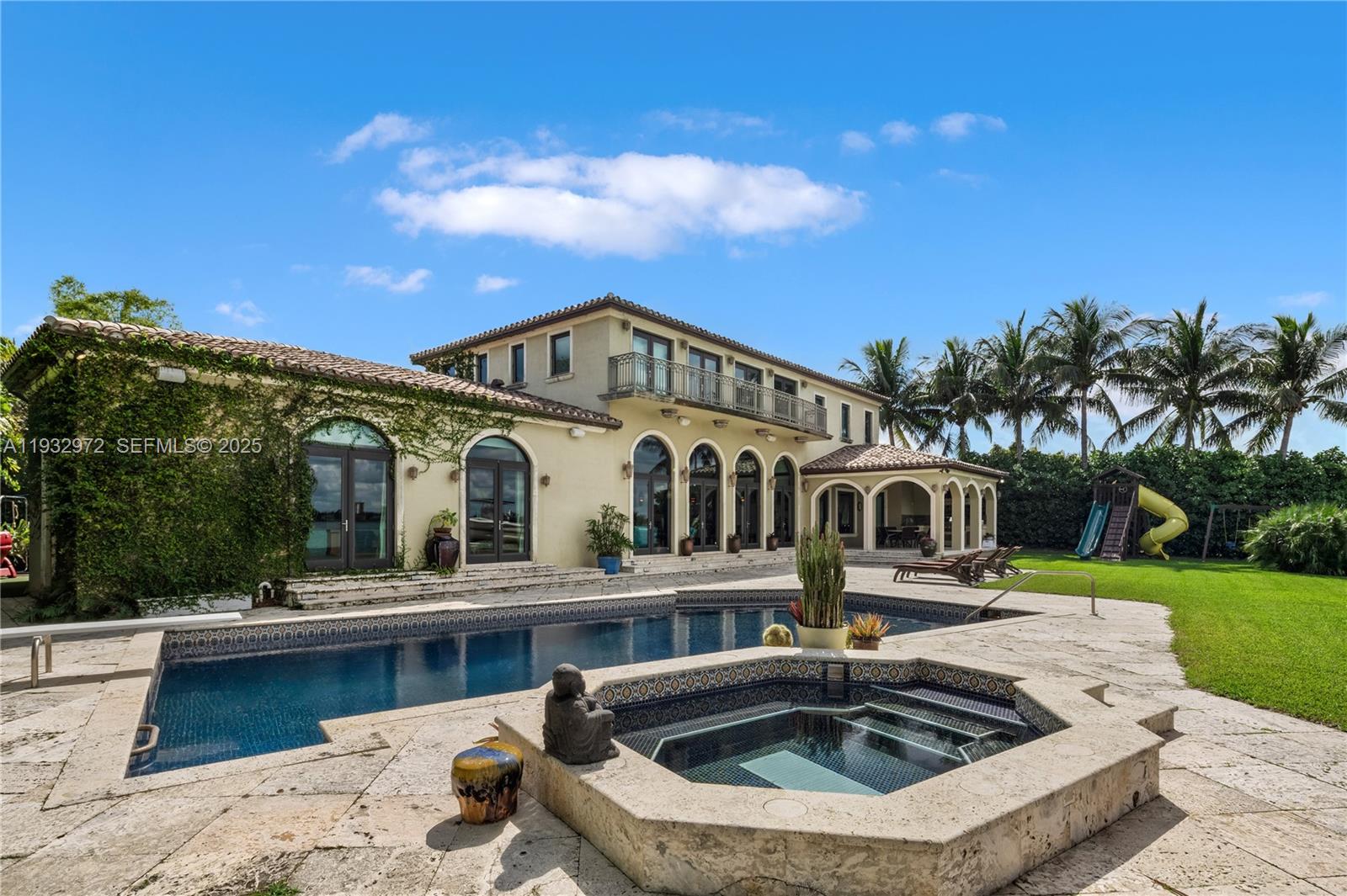 BAY HARBOR ISLAND - Residential