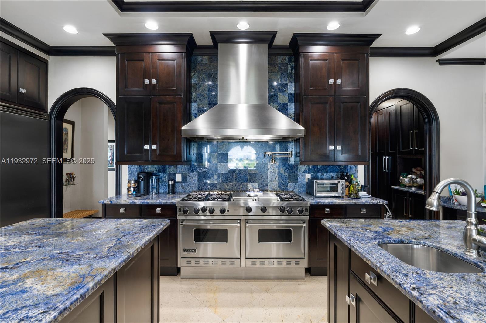 BAY HARBOR ISLAND - Residential