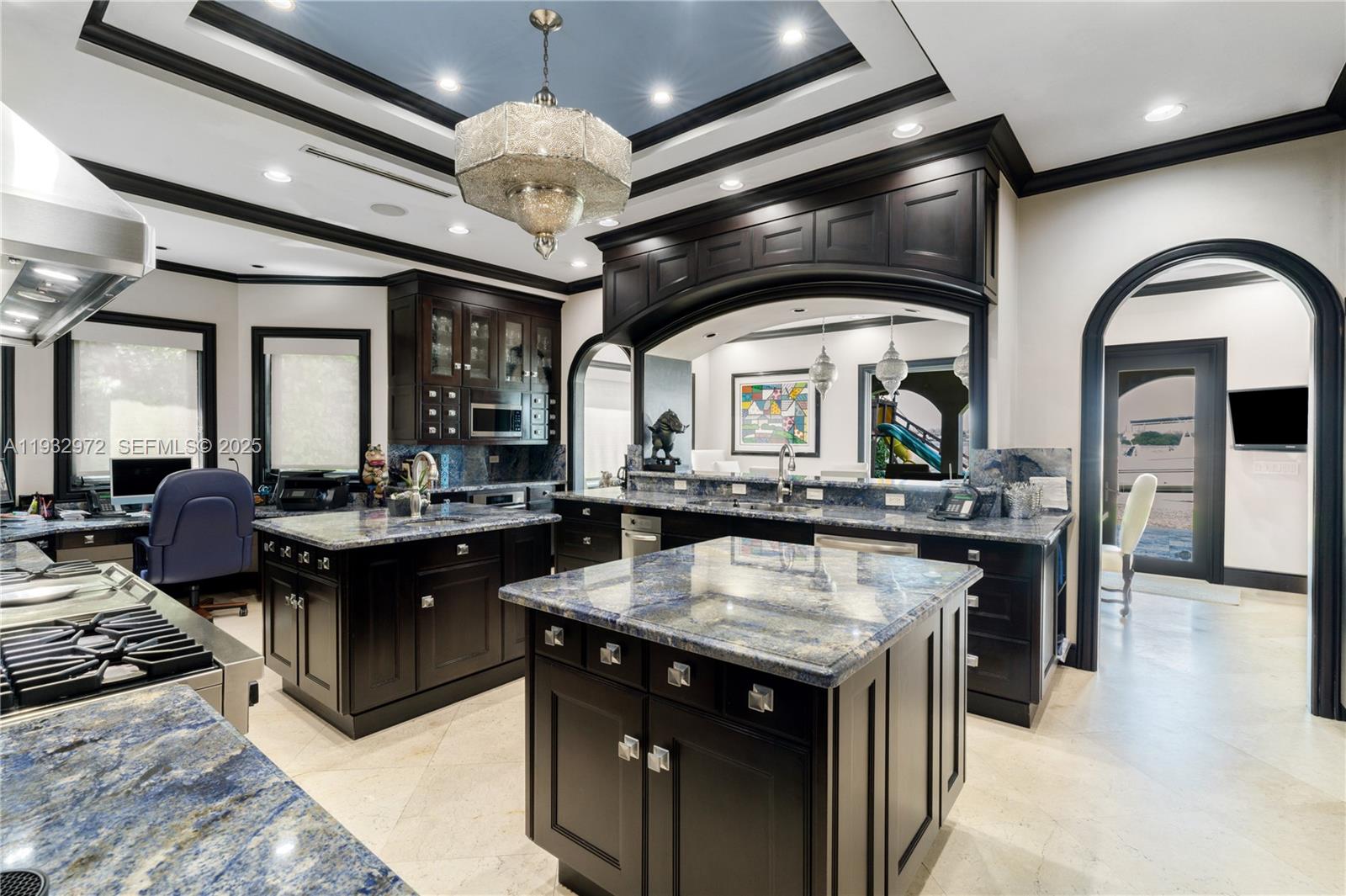 BAY HARBOR ISLAND - Residential