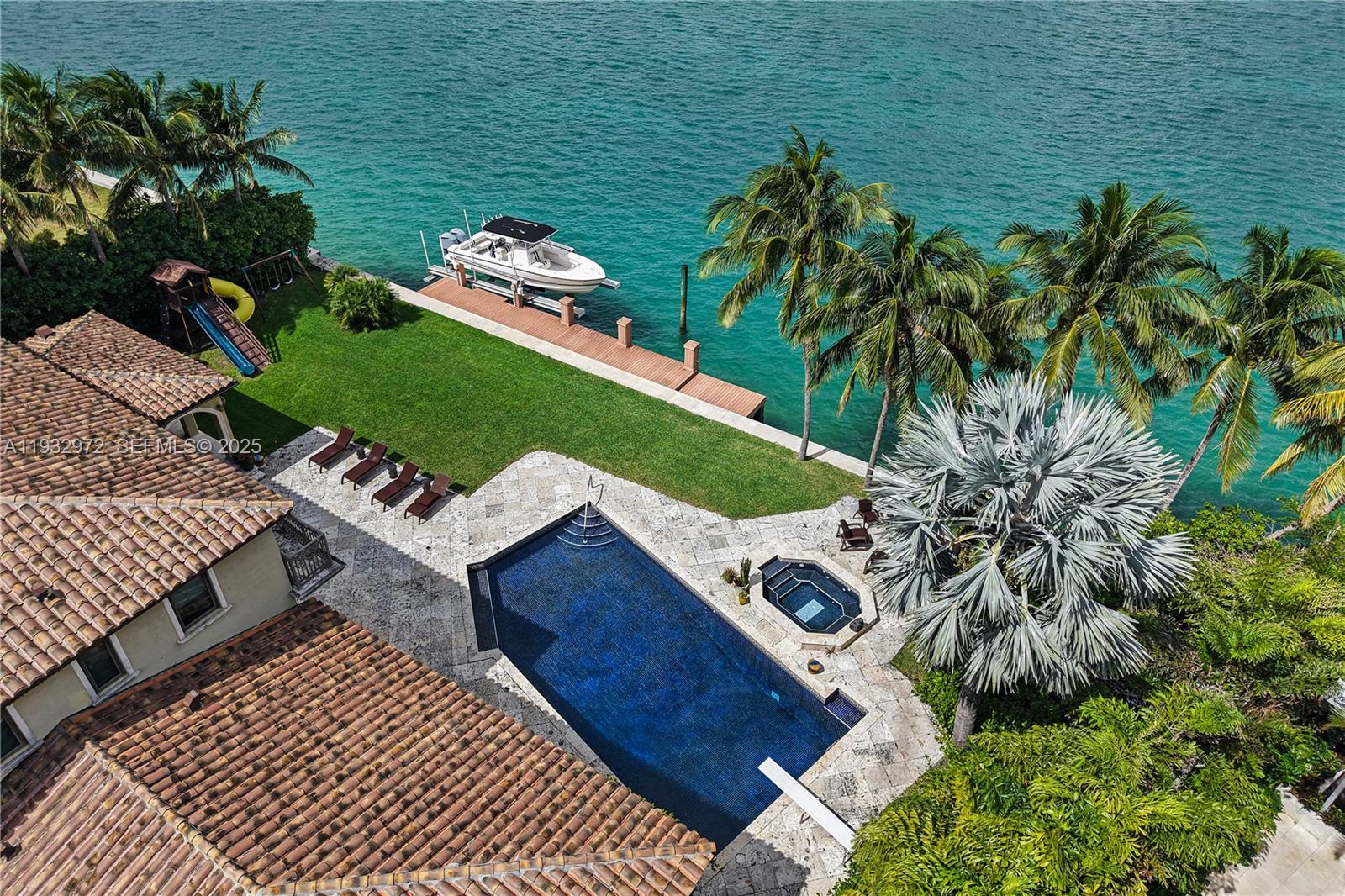 BAY HARBOR ISLAND - Residential