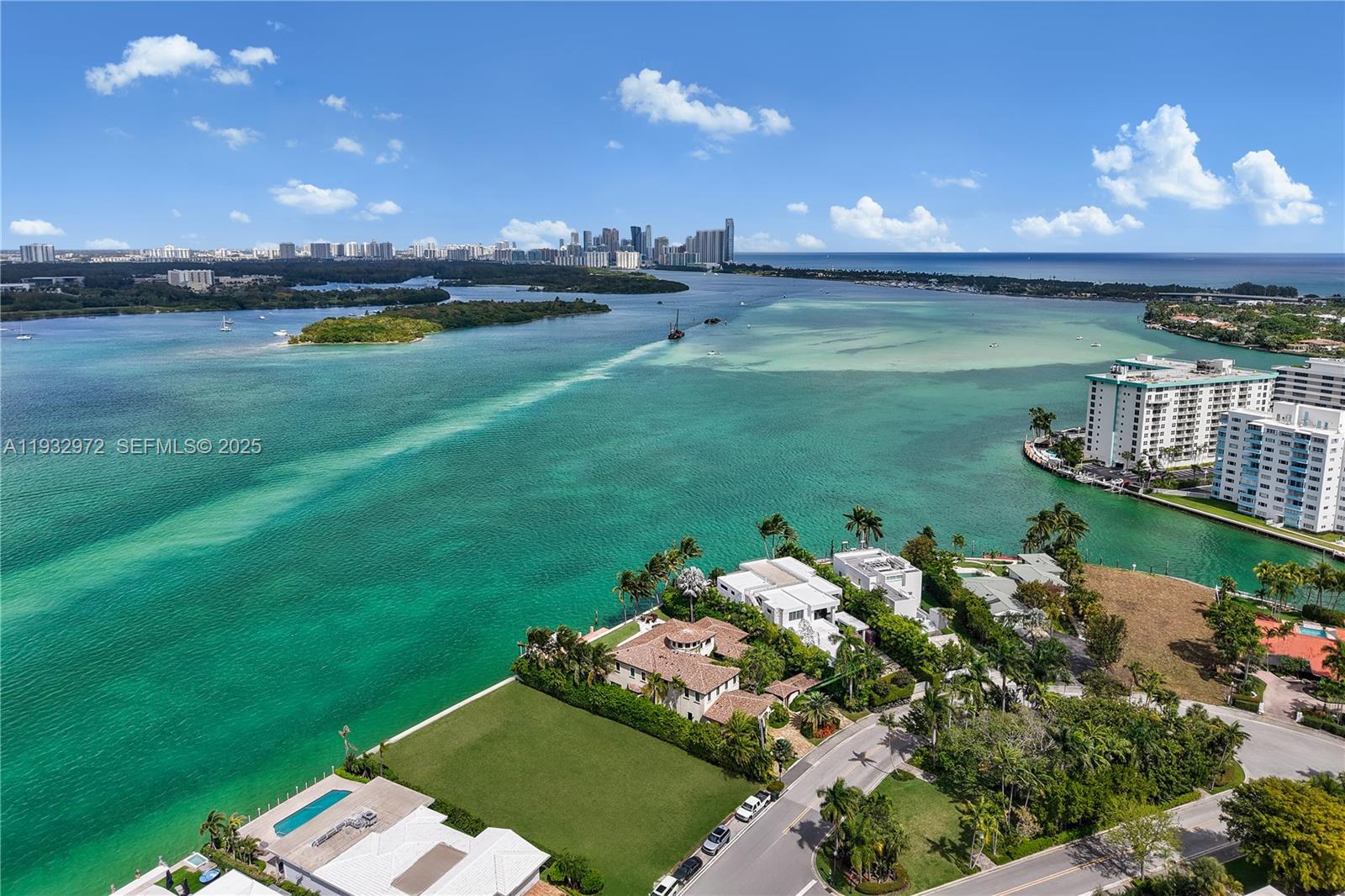 BAY HARBOR ISLAND - Residential