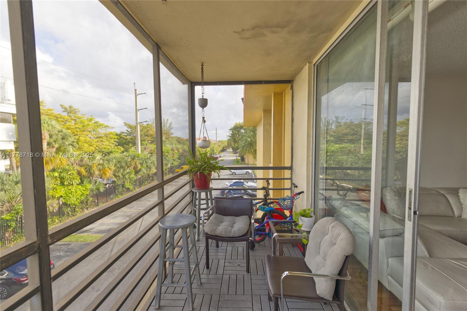 FOXCROFT APTS INC CONDO - Residential