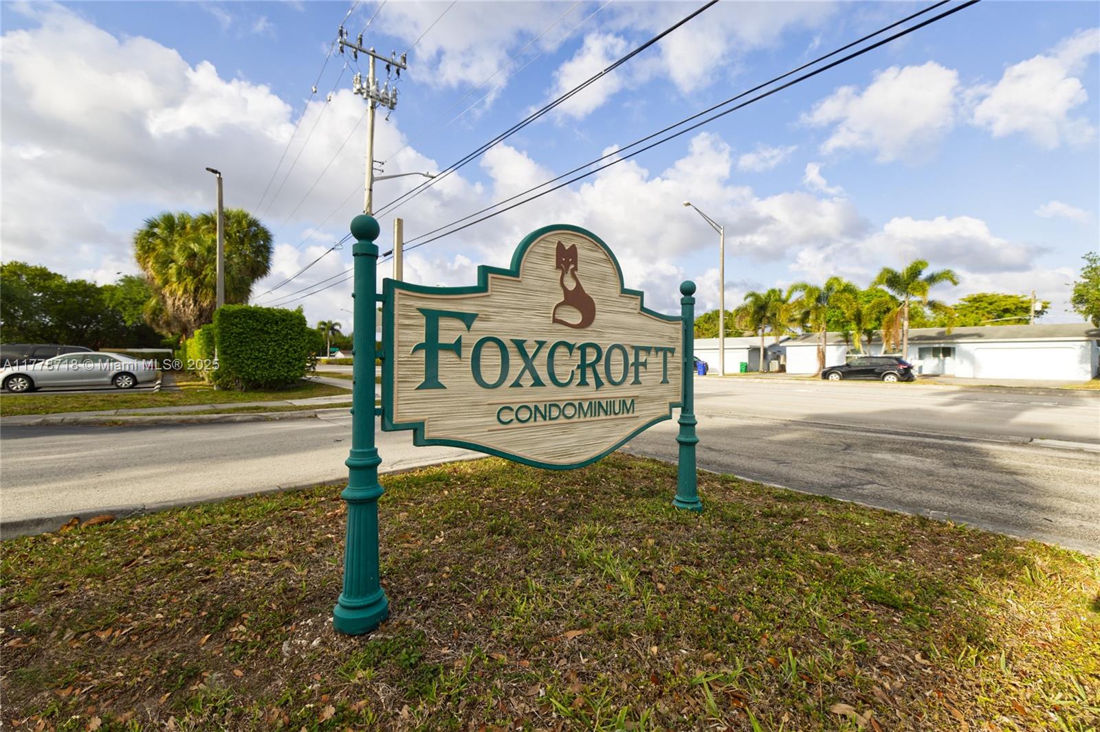 FOXCROFT APTS INC CONDO - Residential