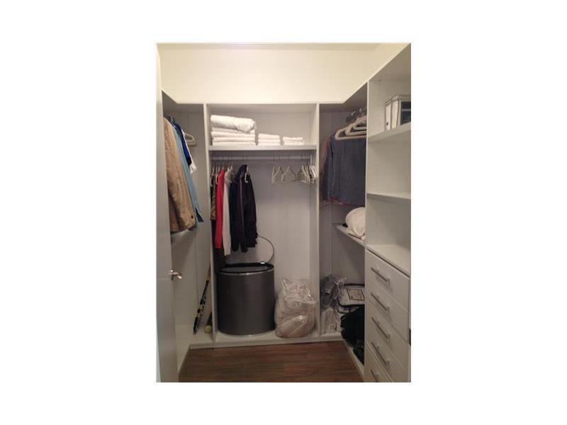 The Peninsula II - Residential Lease