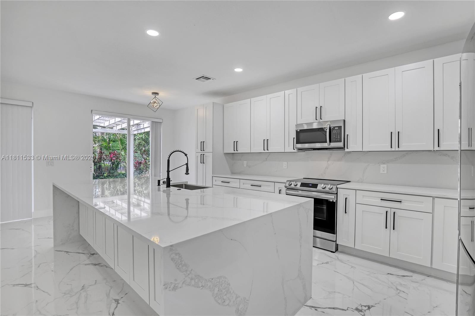 COLONY PRESERVE PUD - Residential