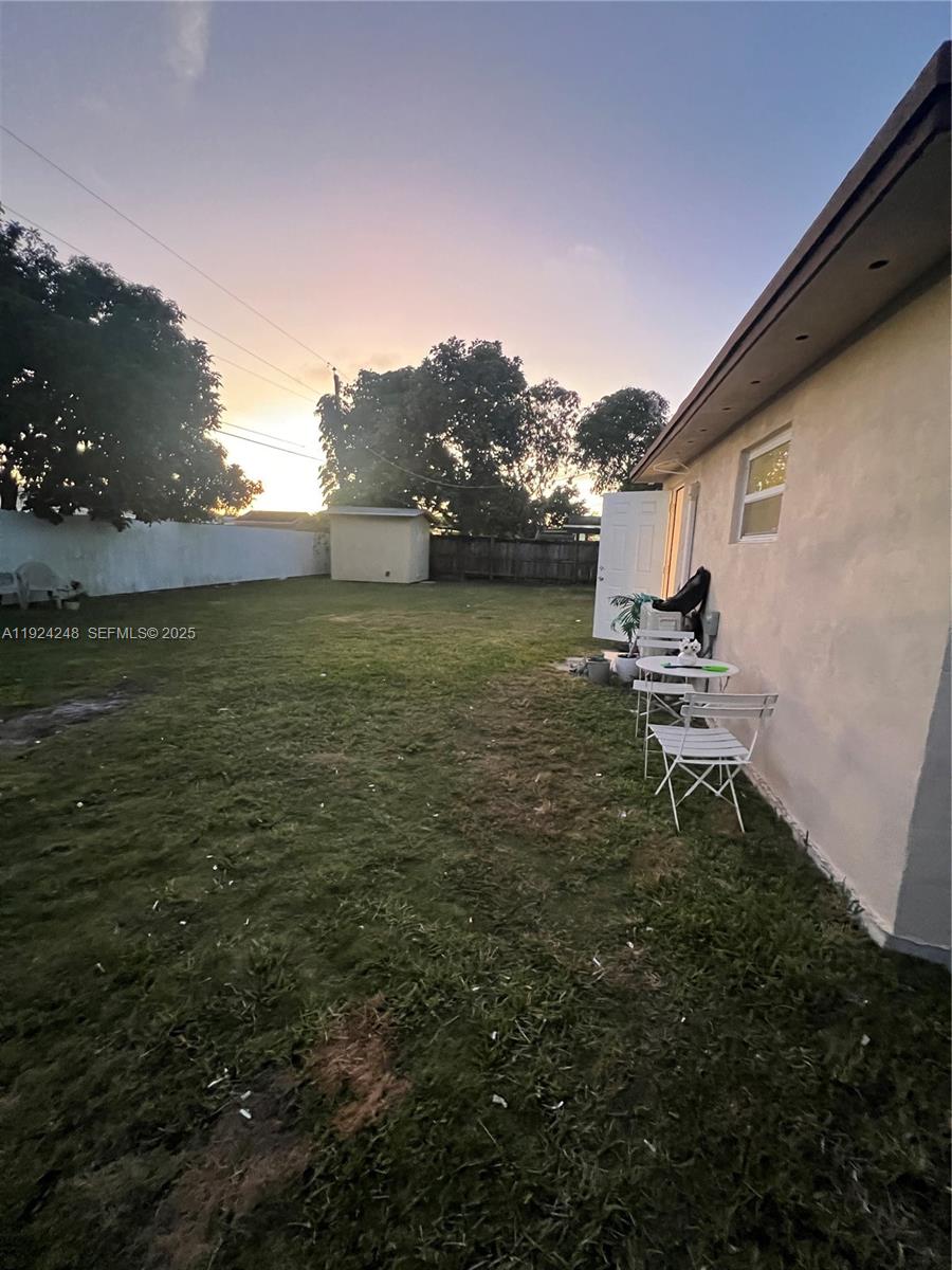 SO MIAMI HEIGHTS MANOR - Residential