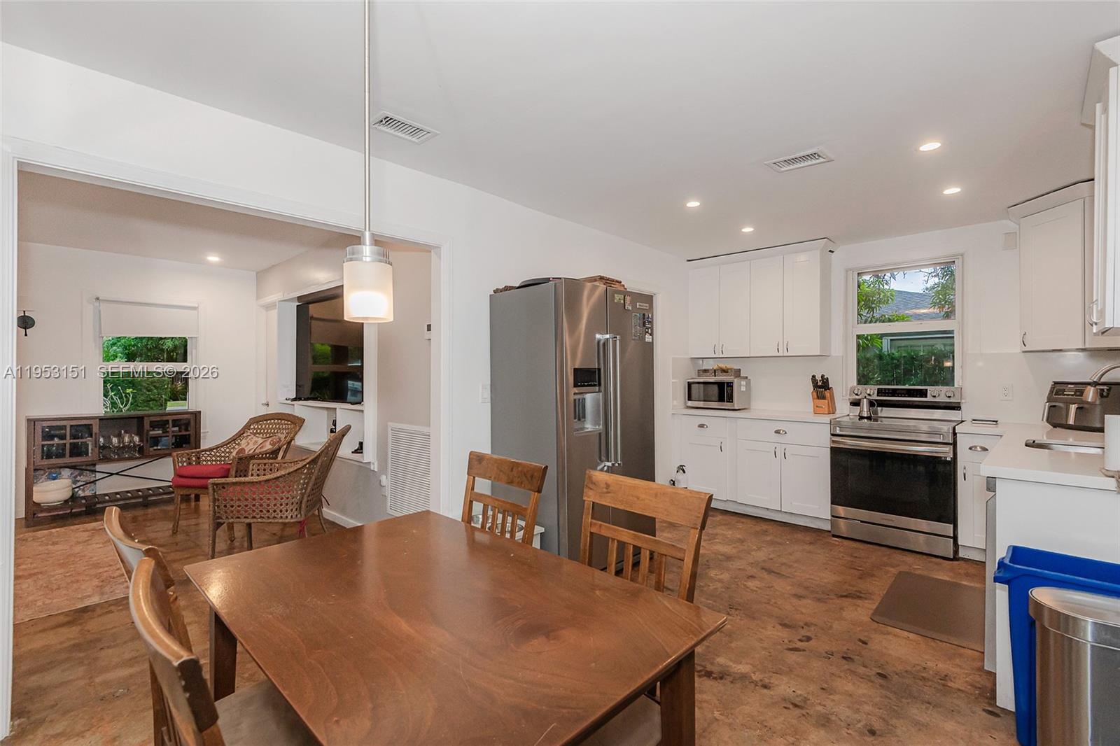 GREEN OAKS - Residential