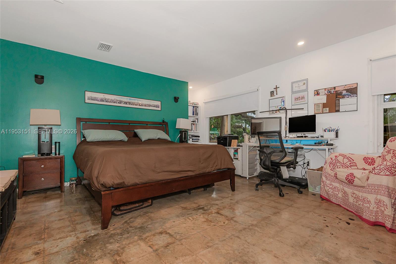 GREEN OAKS - Residential