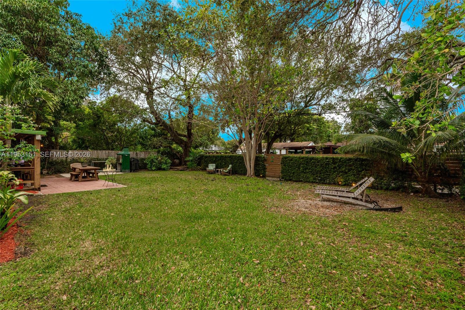 GREEN OAKS - Residential