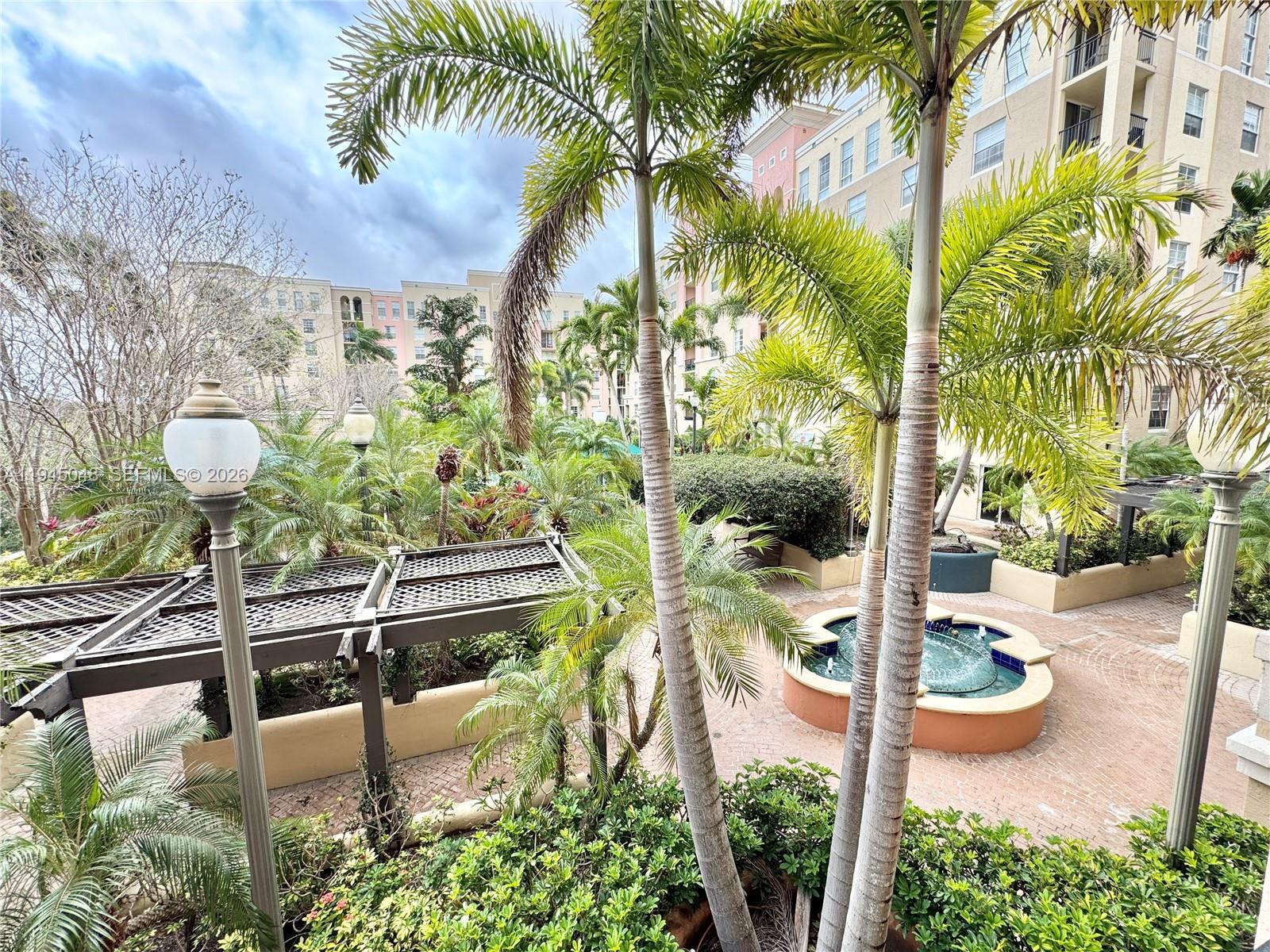 LAS OLAS BY THE RIVER CON - Residential