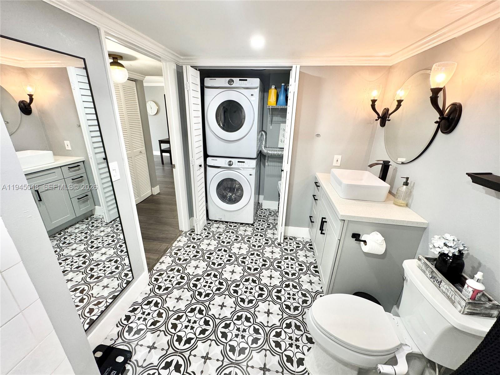 LAS OLAS BY THE RIVER CON - Residential