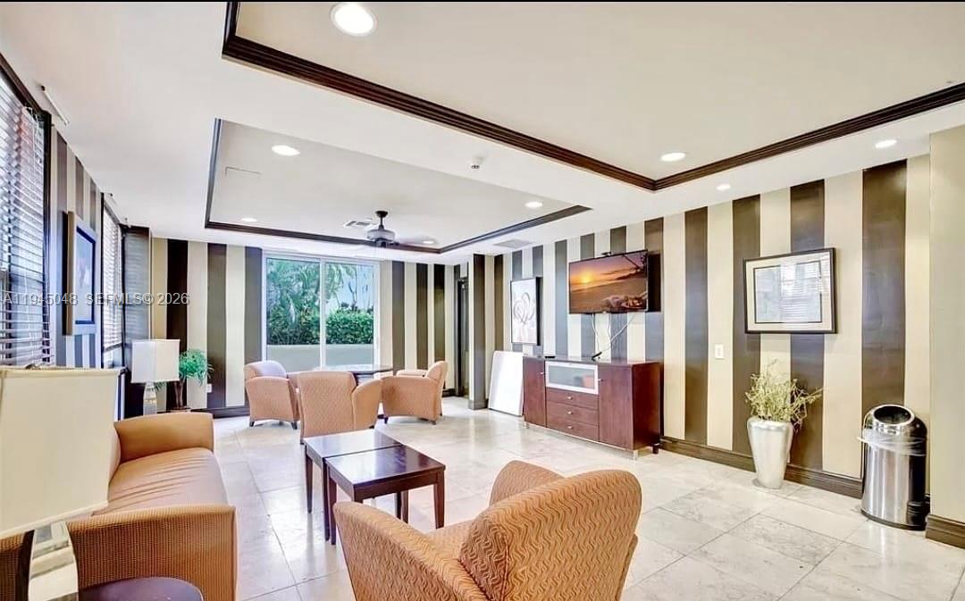 LAS OLAS BY THE RIVER CON - Residential