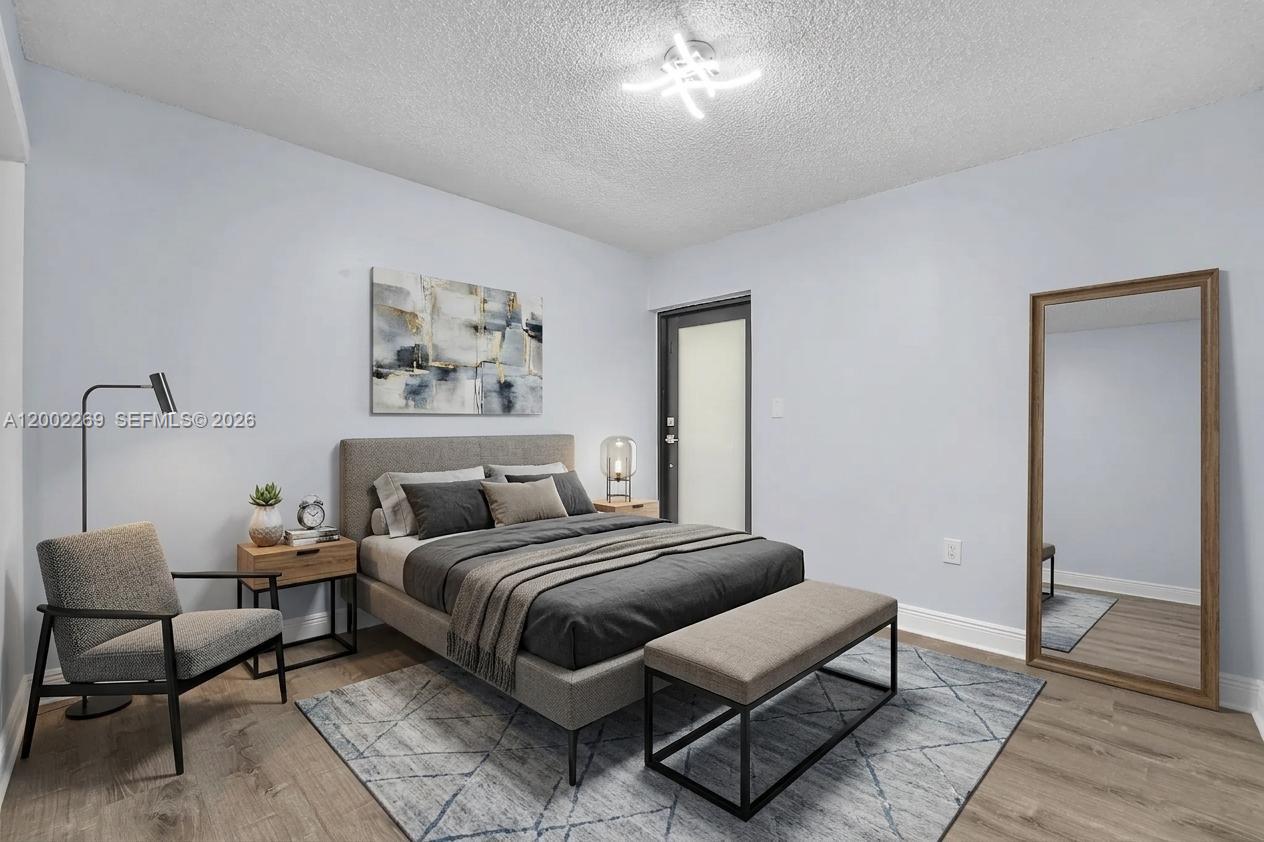 CALUSA FOREST - Residential