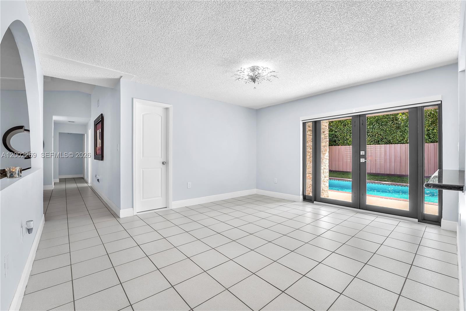 CALUSA FOREST - Residential