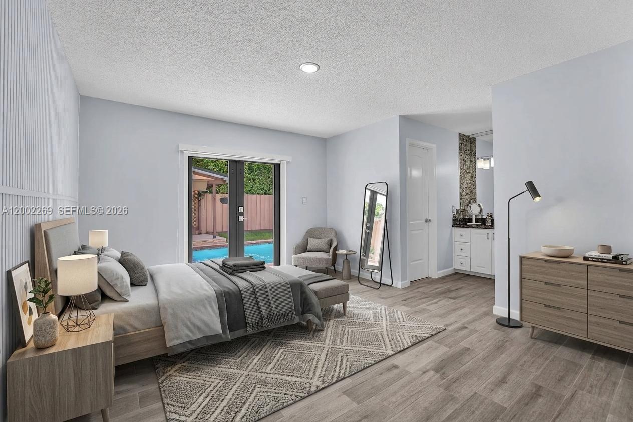 CALUSA FOREST - Residential