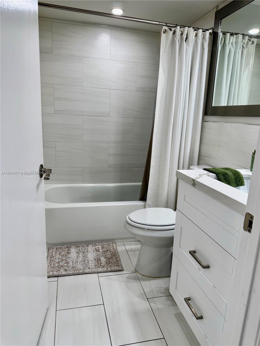 PARC COURT CONDO - Residential