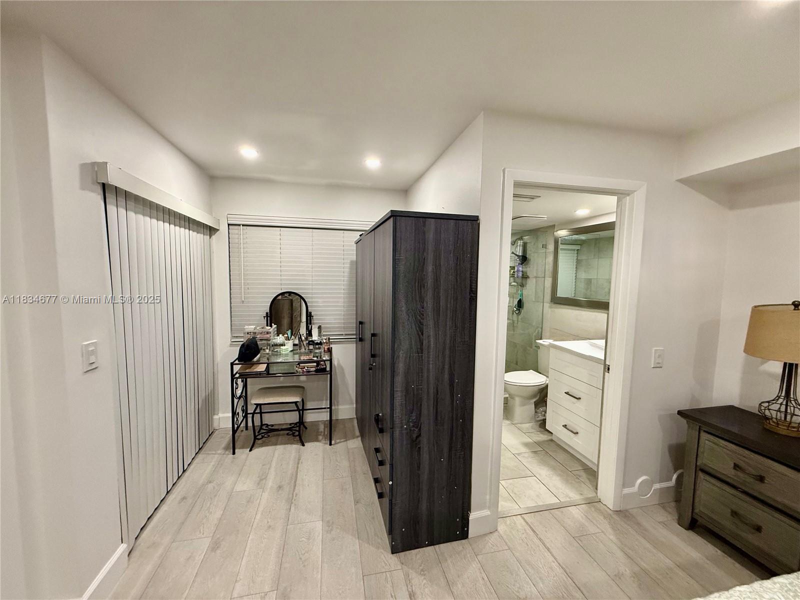 PARC COURT CONDO - Residential