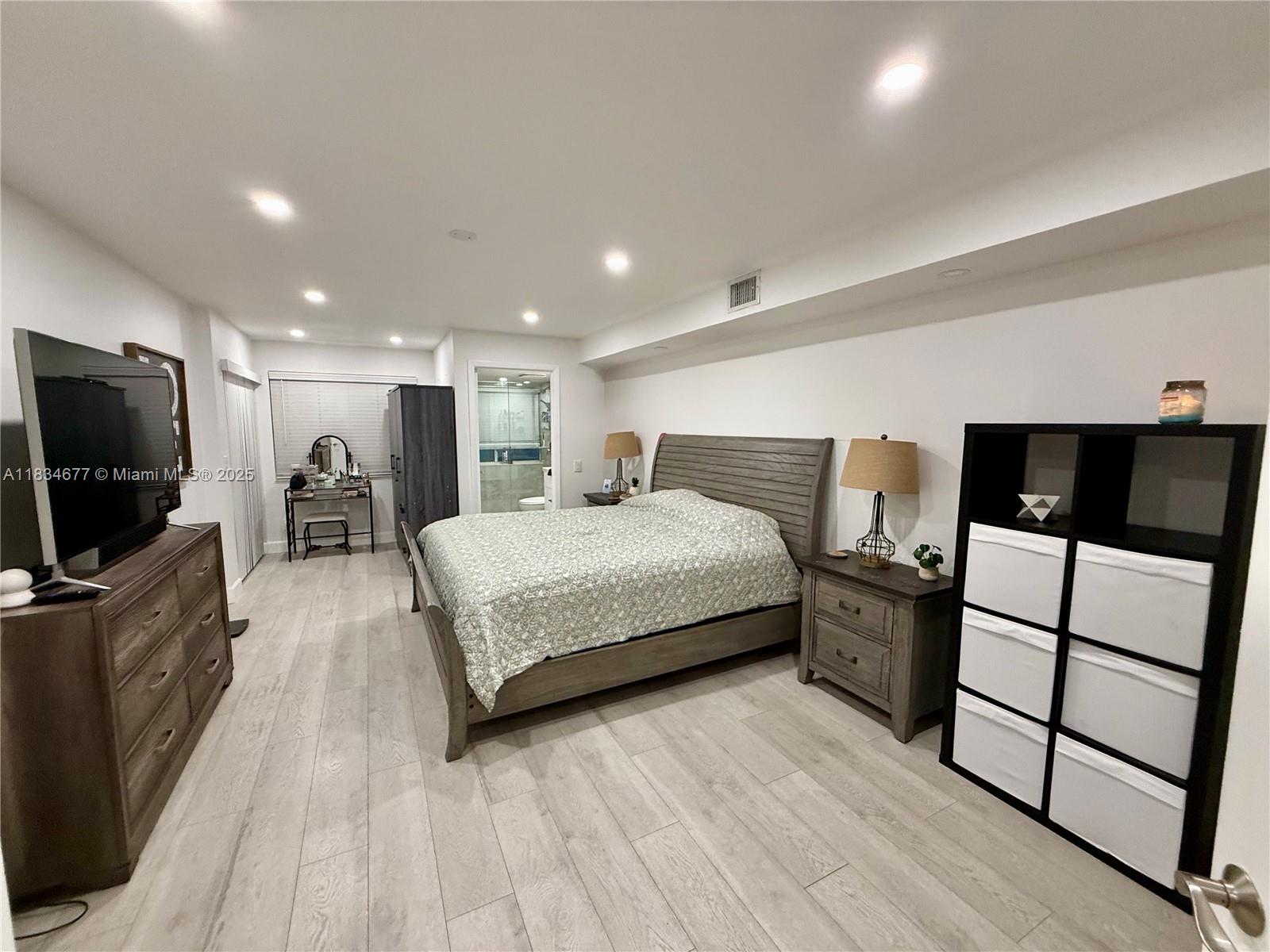 PARC COURT CONDO - Residential