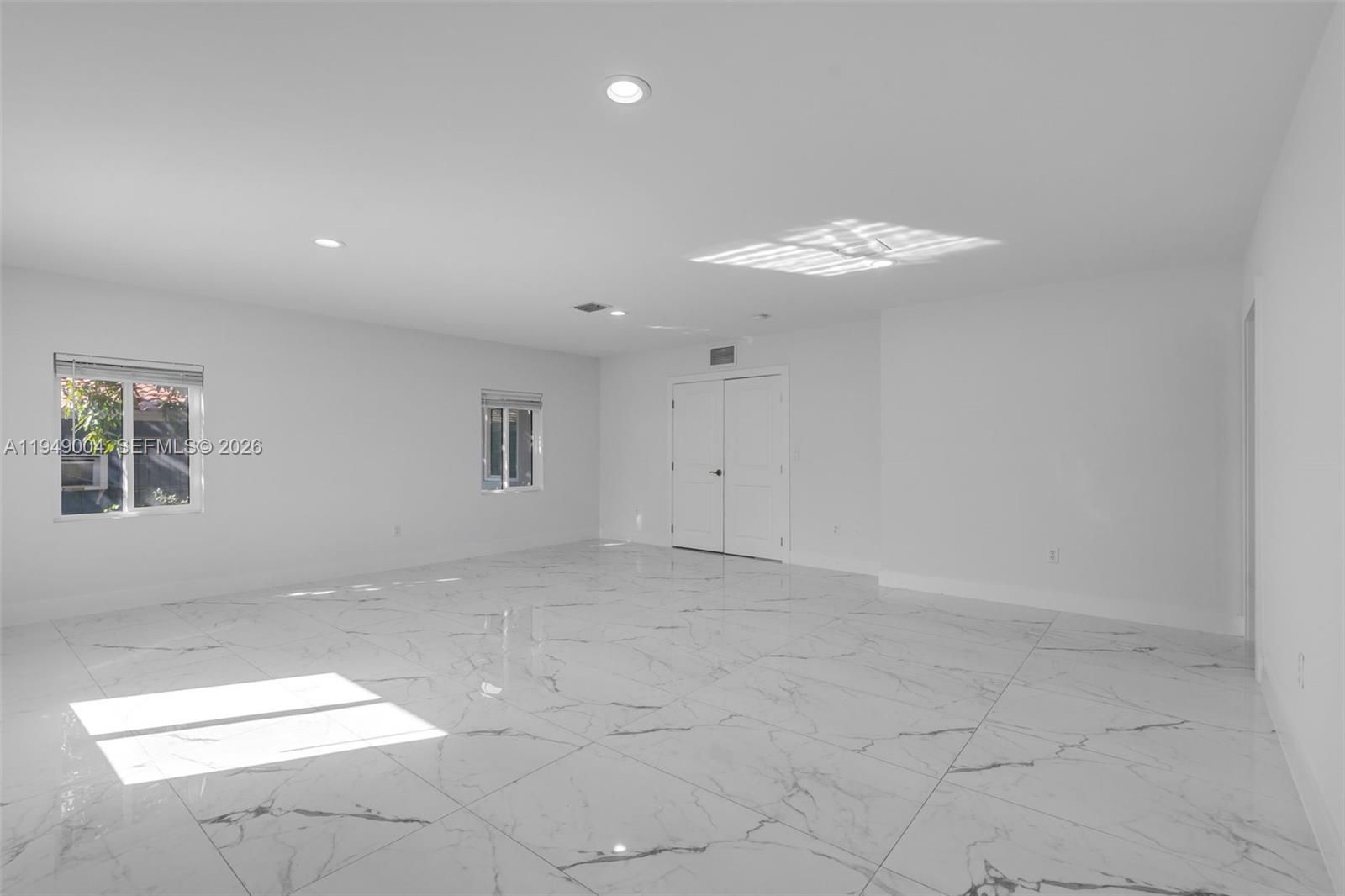 MARLBOROUGH - Residential