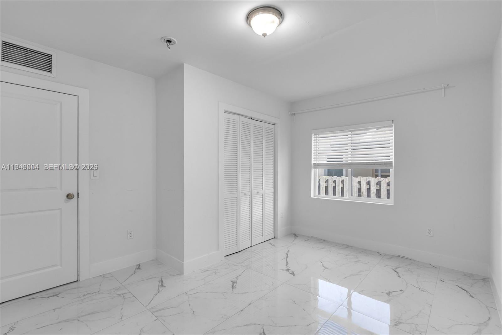 MARLBOROUGH - Residential