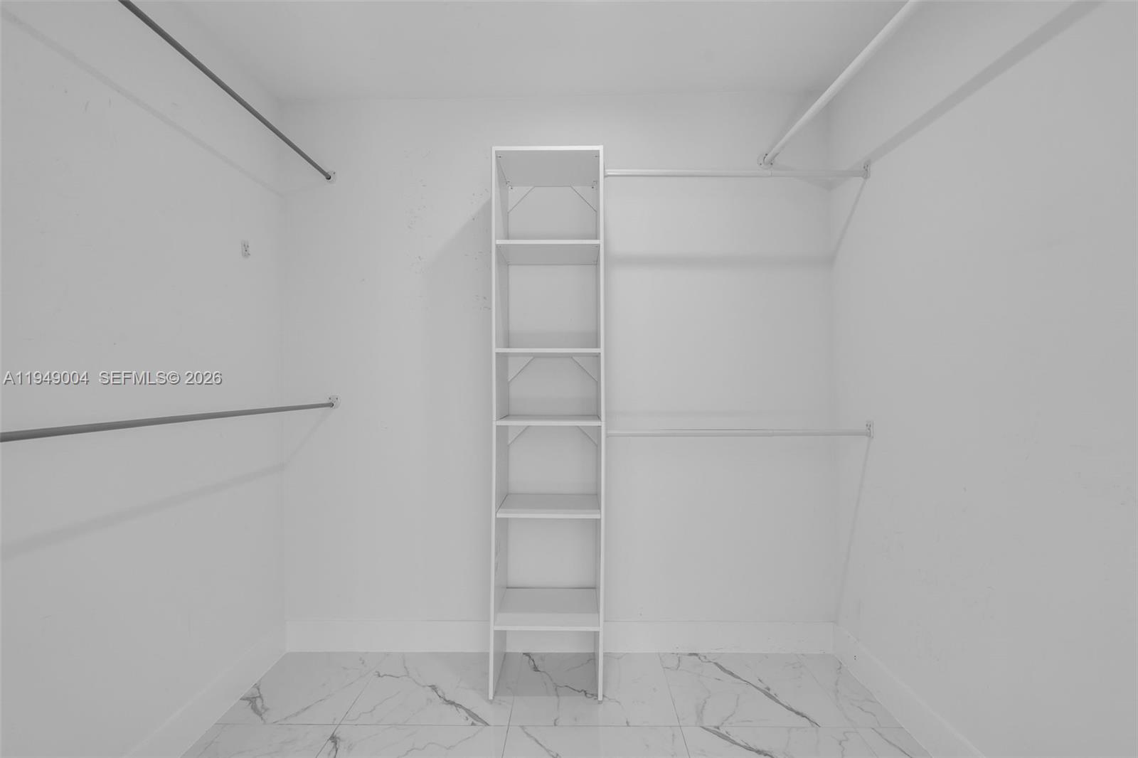 MARLBOROUGH - Residential