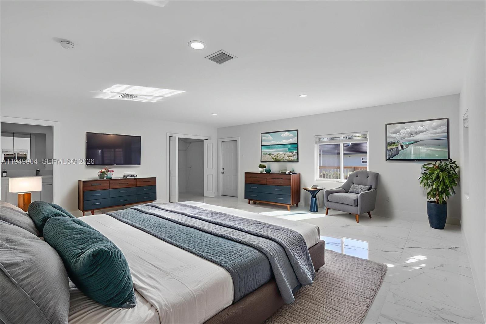 MARLBOROUGH - Residential