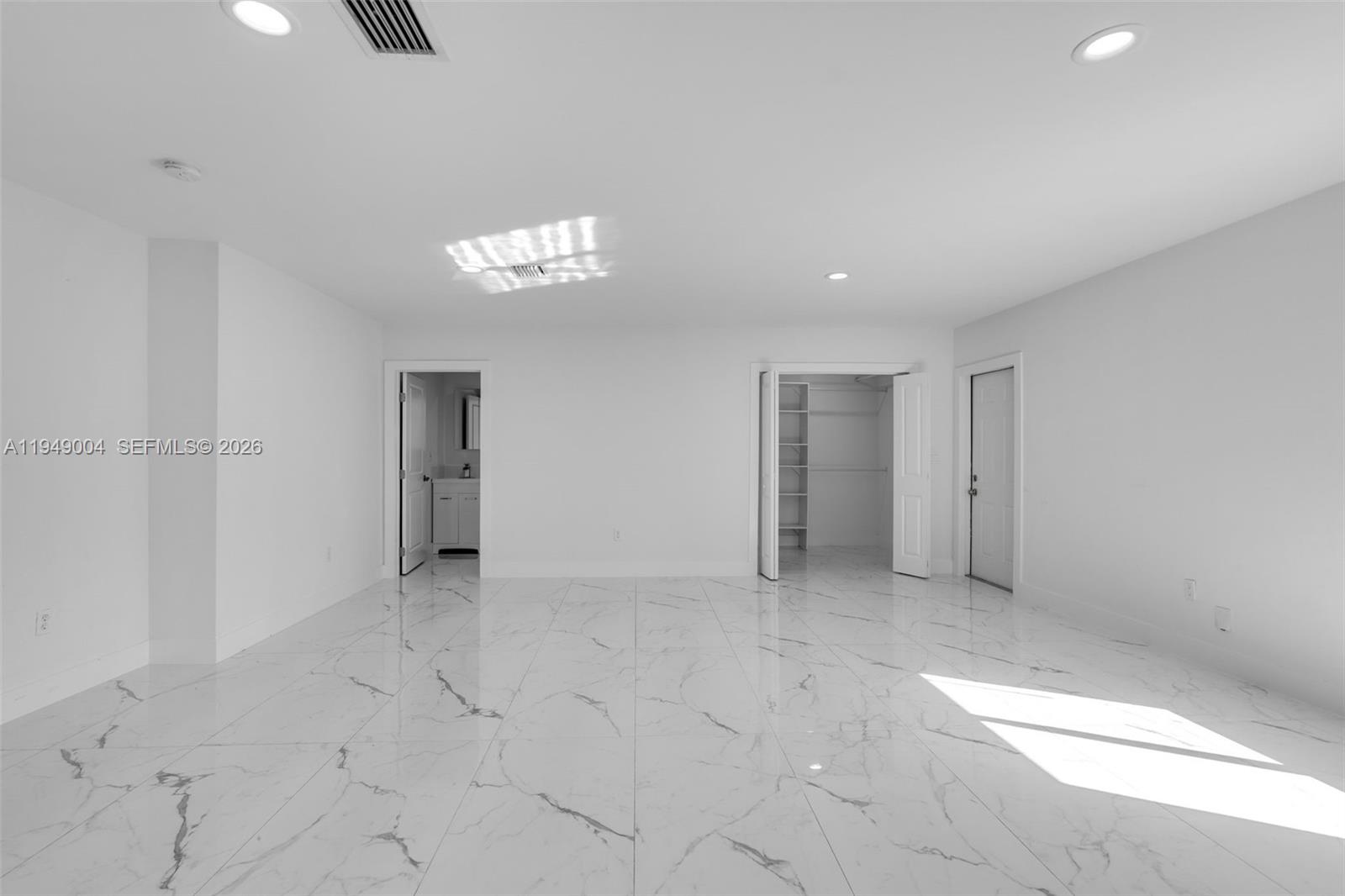 MARLBOROUGH - Residential