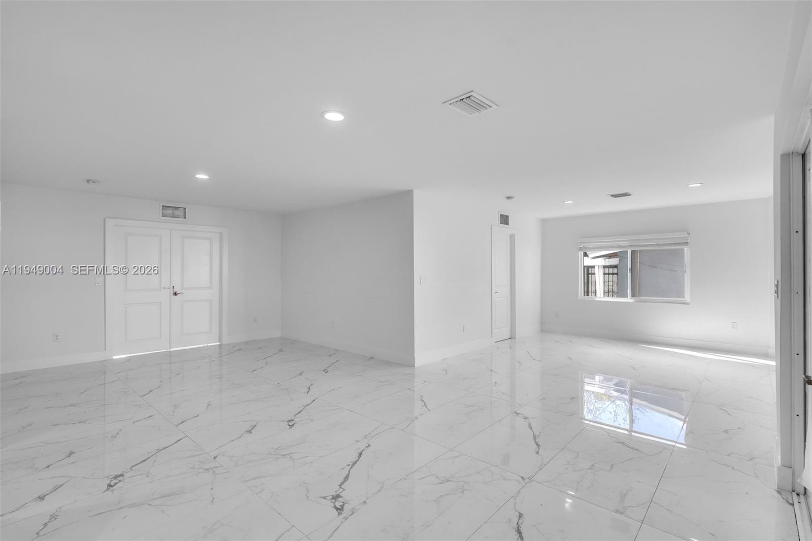 MARLBOROUGH - Residential